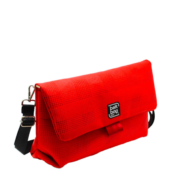 FLAP-BG-similpelle-stampata-tweed-colore-rosso-con-chiusura-in-cintura-rossa-SIDE
